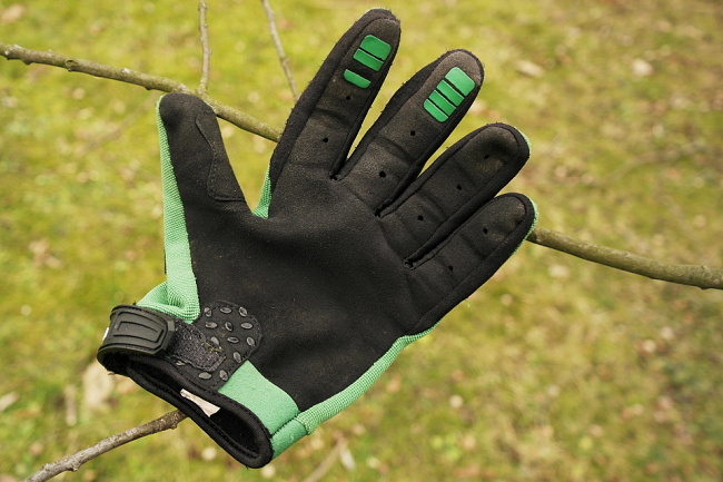 Rukavice Manana Up&Down - test