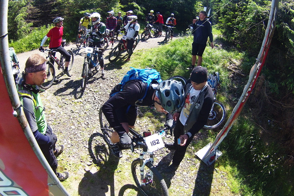 Enduro Race Jested - report