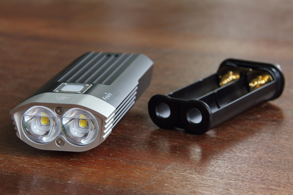 Fenix BC30 - test svetla