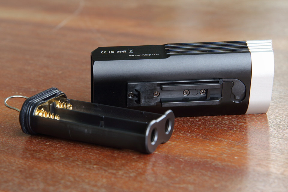 Fenix BC30 - test svetla