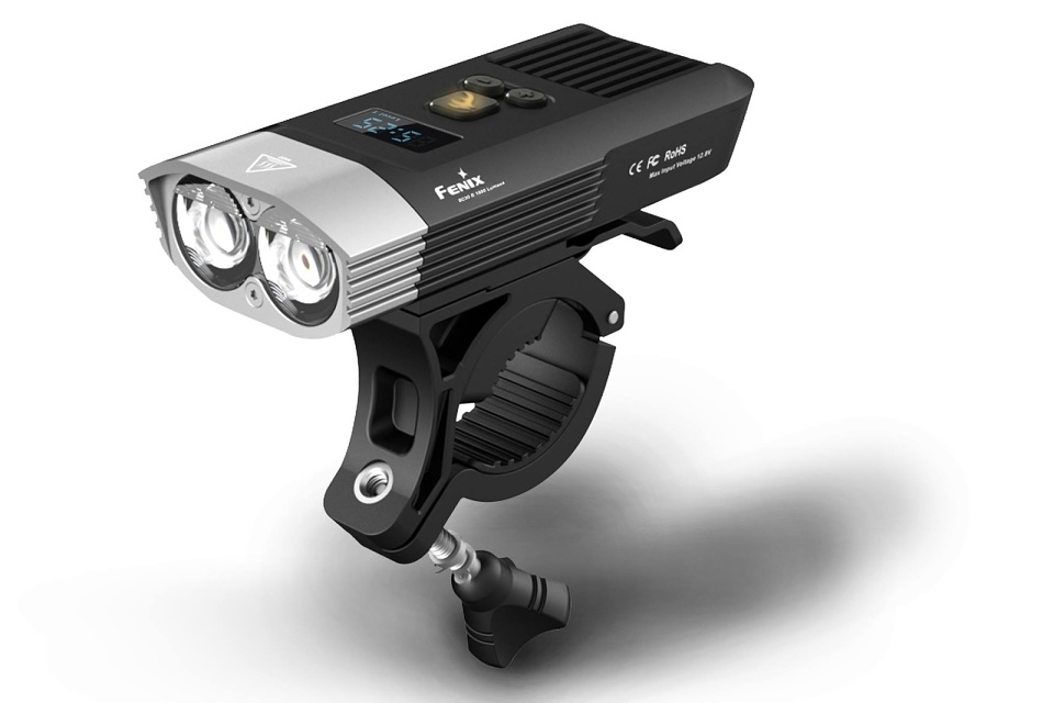 Fenix BC30 - test svetla