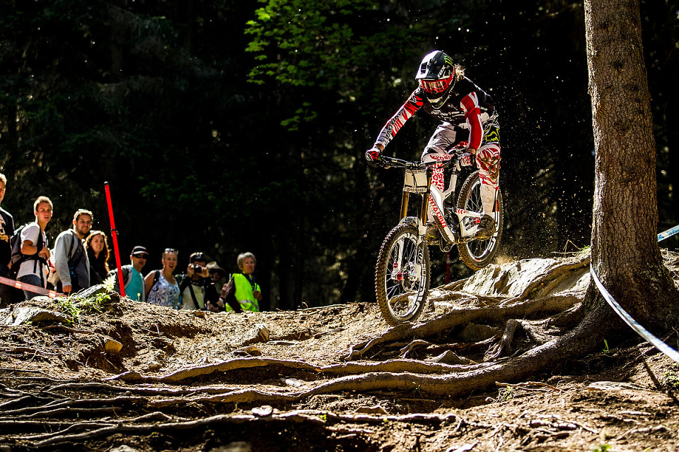 Santa Cruz V10 (6th gemeration) - Tech News