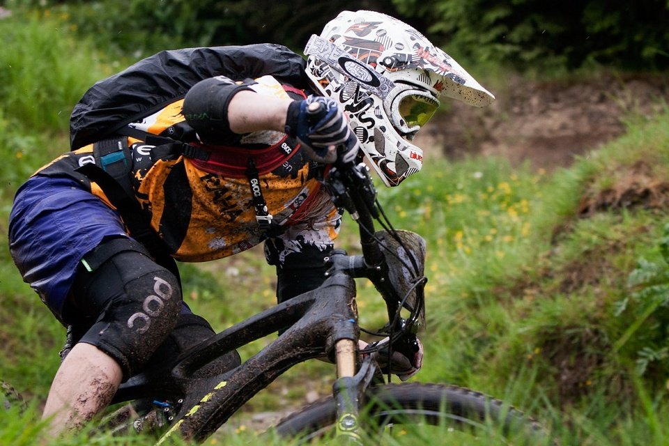 Enduro-Race-Jested-01