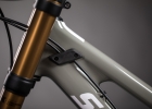 V10_29_details_008